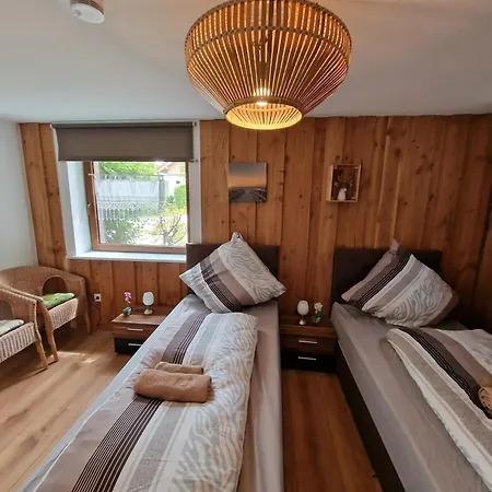 Seeblick Nr 1 ,feldberg Baerental * Rotwasser